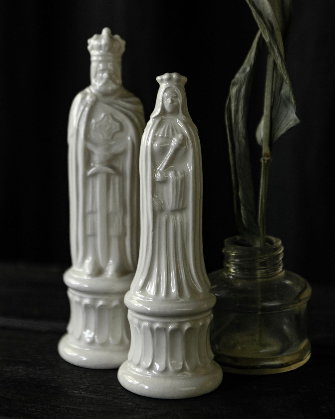 King & Queen Statuettes