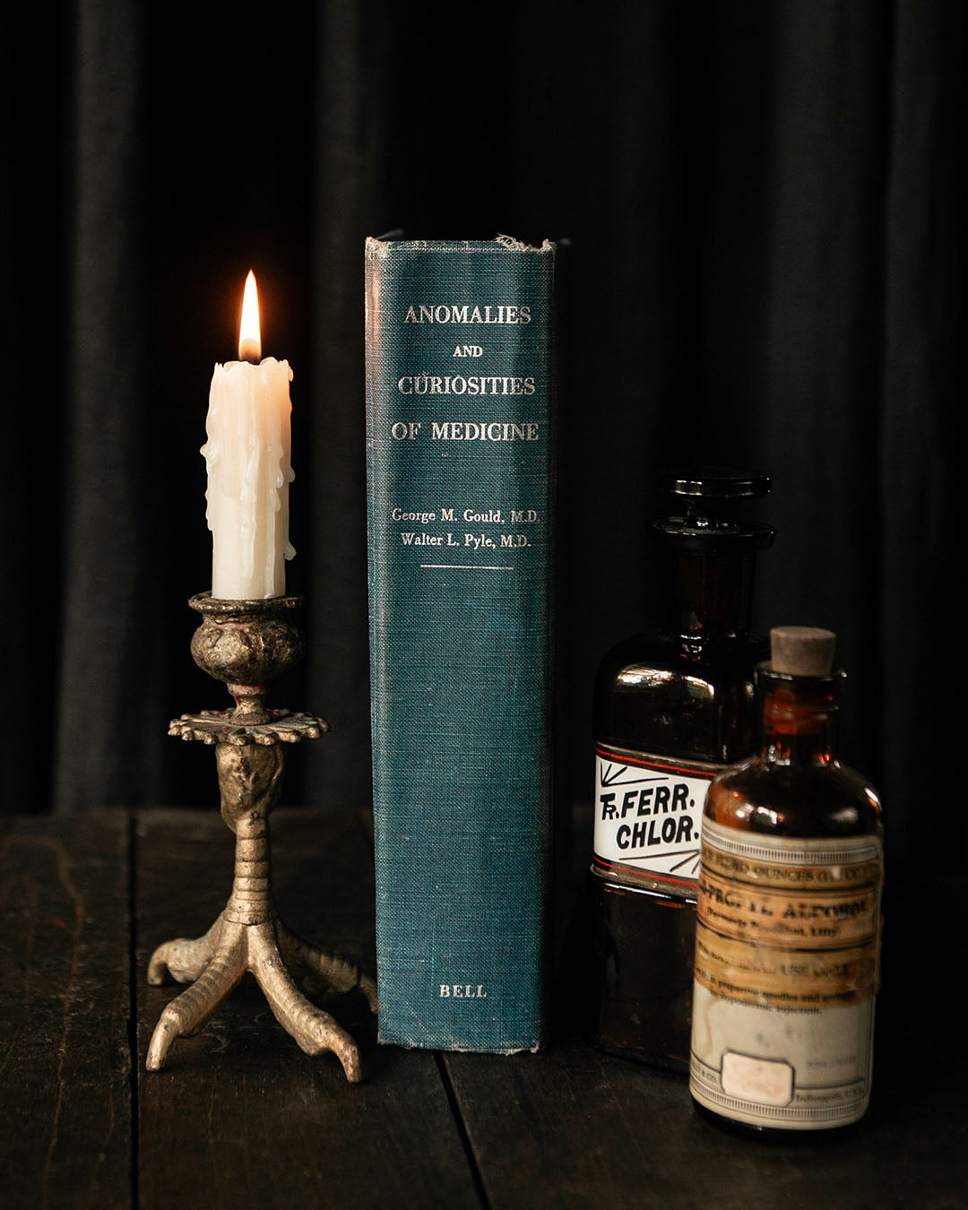 Anomalies and Curiosities in Medicine Book