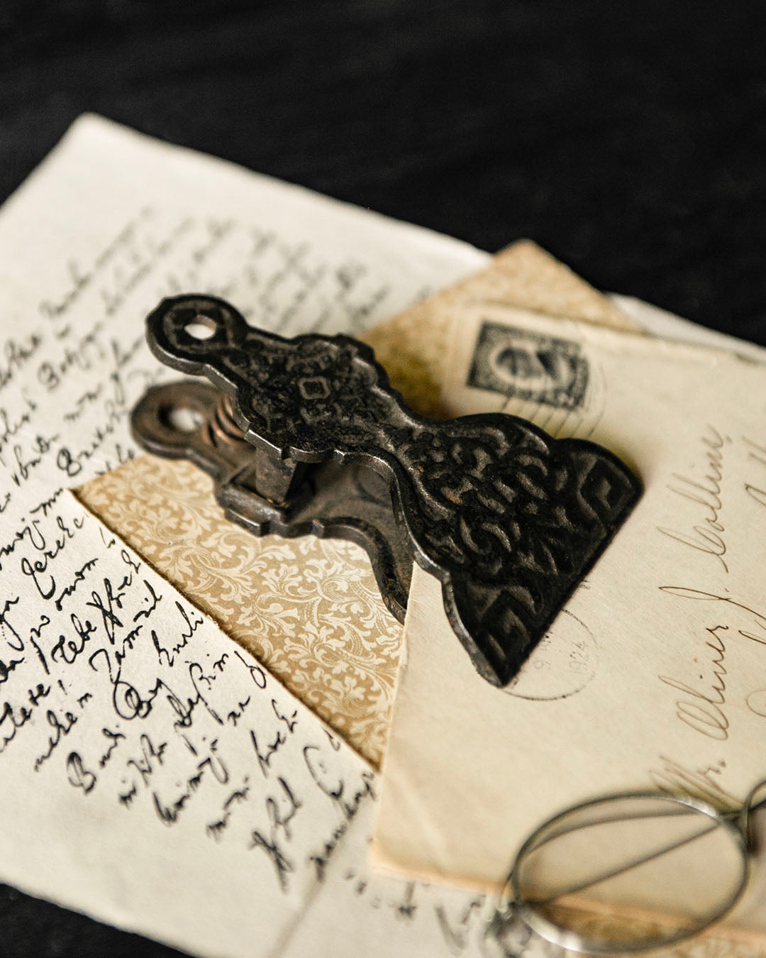 Antique Clip