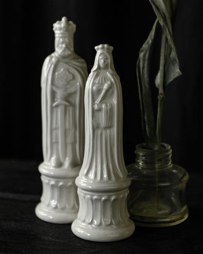 King & Queen Statuettes