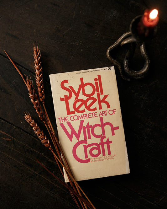 The Complete Art of Witchcraft Book