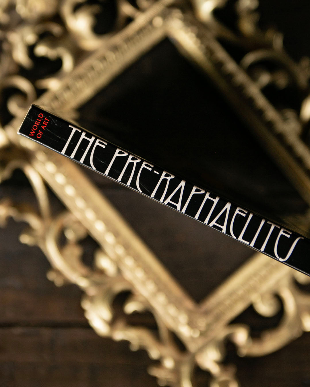 The Pre-Raphaelites Book