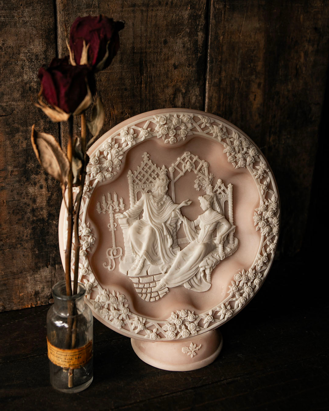 Macbeth Plate
