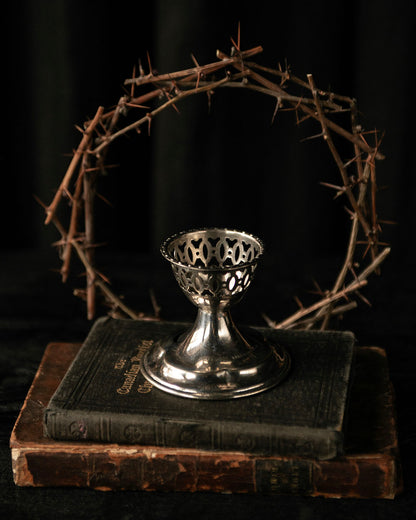 Silver Egg/Crystal Ball Holder