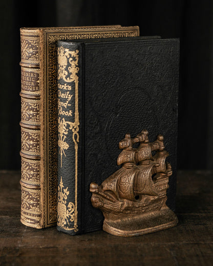 Ship Book End