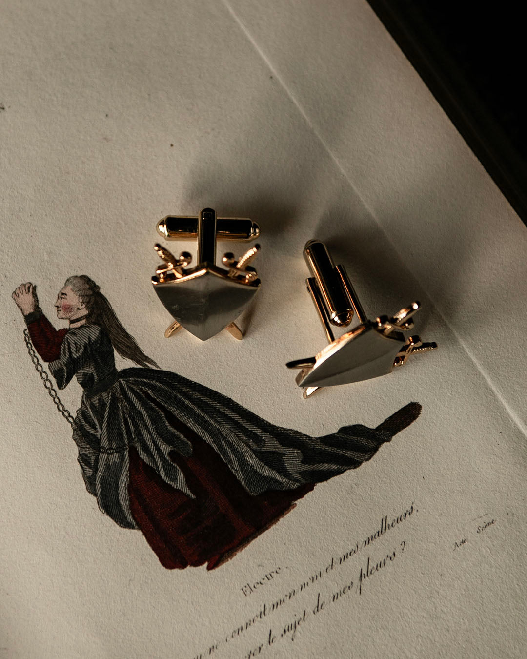 Vintage Shield Cuff Links