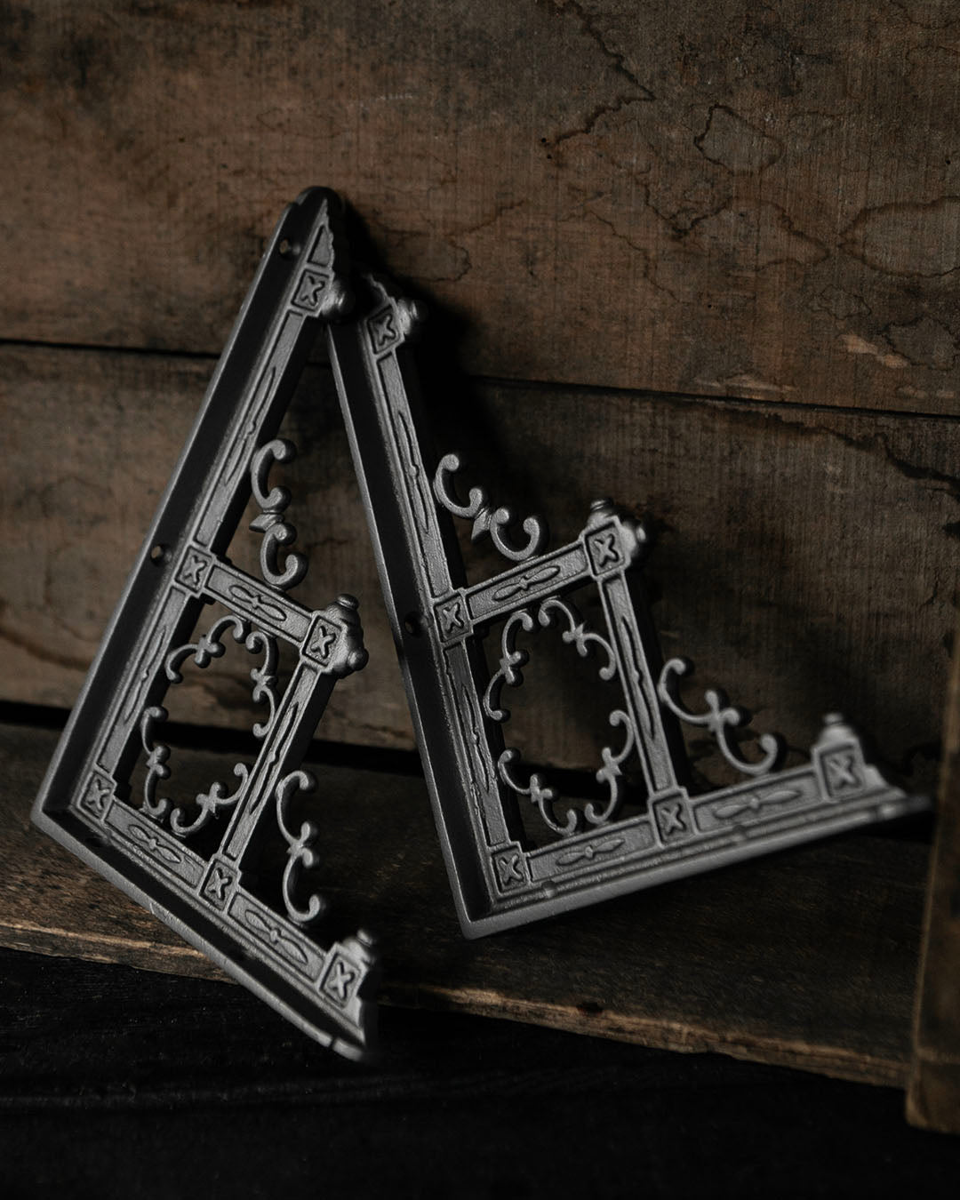 Victorian Style Shelf Brackets