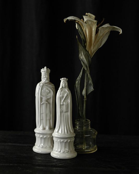 King & Queen Statuettes
